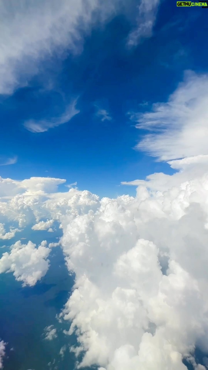 Rafa Polinesio Instagram - Cielo de Cancún ☁️⛅️☁️