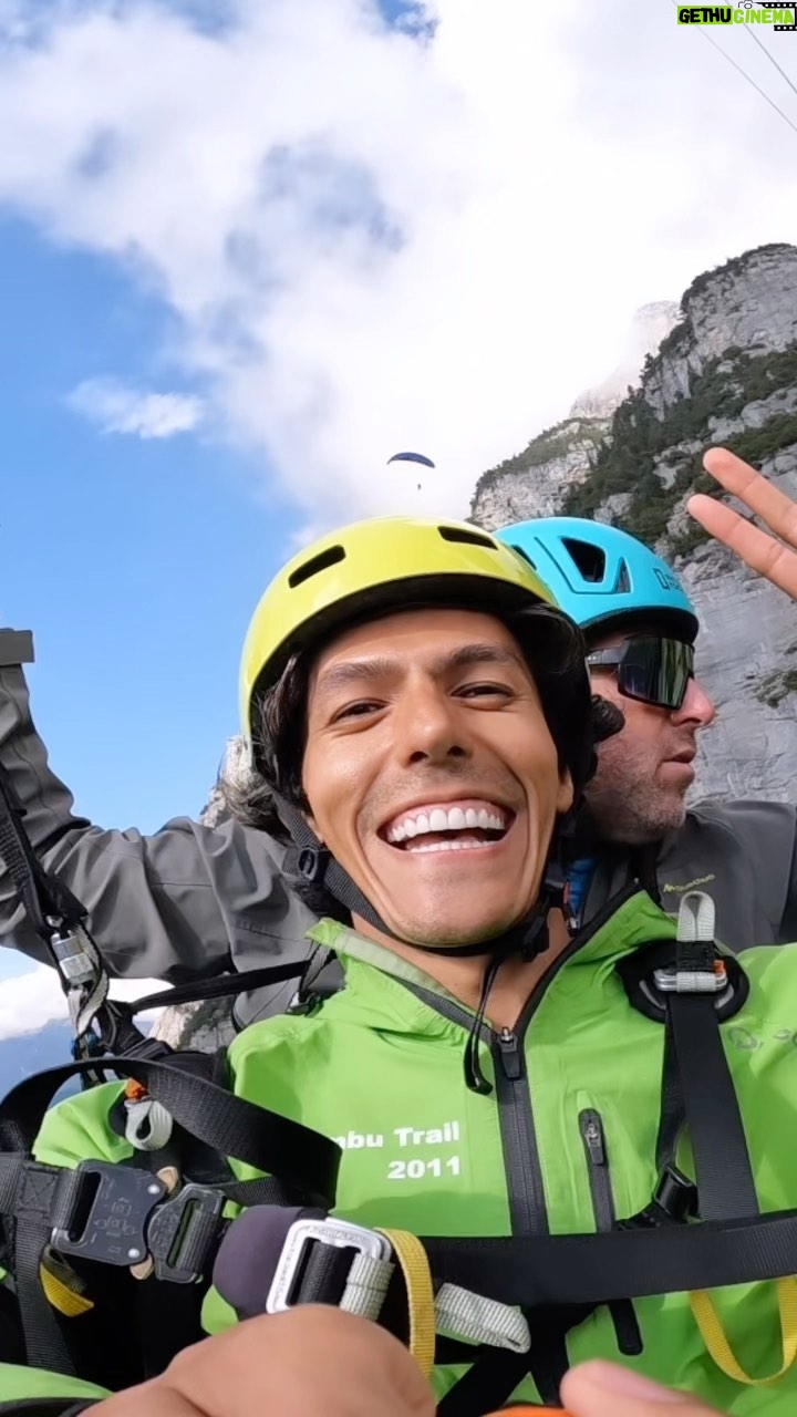Rafa Polinesio Instagram - 🇨🇭🪂 Swiss Alps