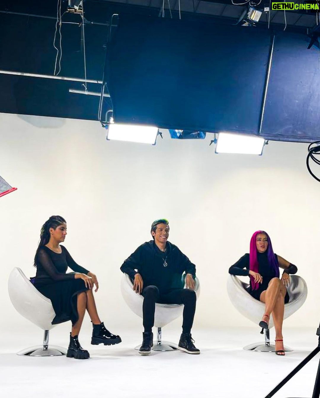 Rafa Polinesio Instagram - ¿Que estamos grabando? 👇