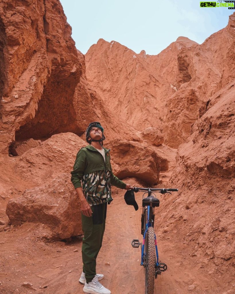 Rafa Polinesio Instagram - Ahora exploramos el desierto más árido del mundo 🌵 🏜. Pronto nuevos Vlogs Chile Antofagasta