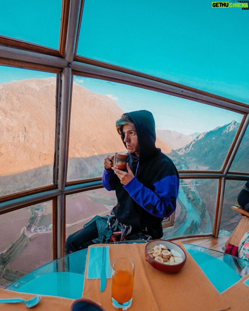 Rafa Polinesio Instagram - ¿Que les gusta más? Desierto 🏜 Nieve ⛄️ Ciudad 🌃 Montaña ⛰