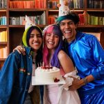 Rafa Polinesio Instagram - Cuando el entere me quede en shock y después… Aaaaaah voy a ser tío!!! 🤩 Estoy mega feliz, emocionado, todavía no me la creo!! Felicidades hermanita, estoy muy orgulloso, se que estará lleno de amor!! Ya quiero que nazca y enseñarle tantas cosas 👨‍🍼