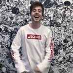 Rafael Lange Instagram - parede dos memes Los Angeles, California