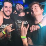 Rafael Lange Instagram - eu e meus dois irmãos no show da nossa banda favorita desde criancinha foi bem legal
