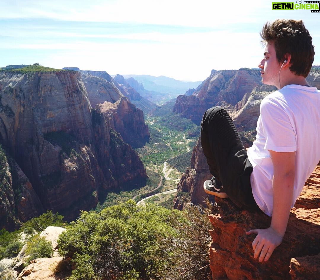 Rafael Lange Instagram - essa seed do mine ficou show Zion National Park