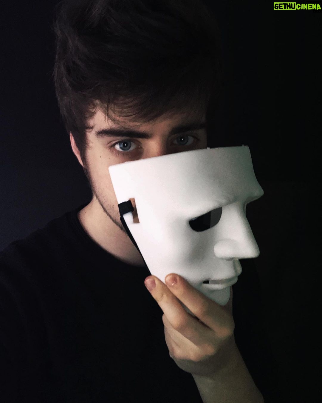 Rafael Lange Instagram - welcome to the game????
