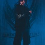 Rafael Lange Instagram - Eu voltei. NOVA COLEÇÃO - "Marcas" Uma linha de roupas desenhadas por @lissahamada inspiradas nos próprios personagens de Ordem Paranormal. Link na bio. 📷: @cinemagrath