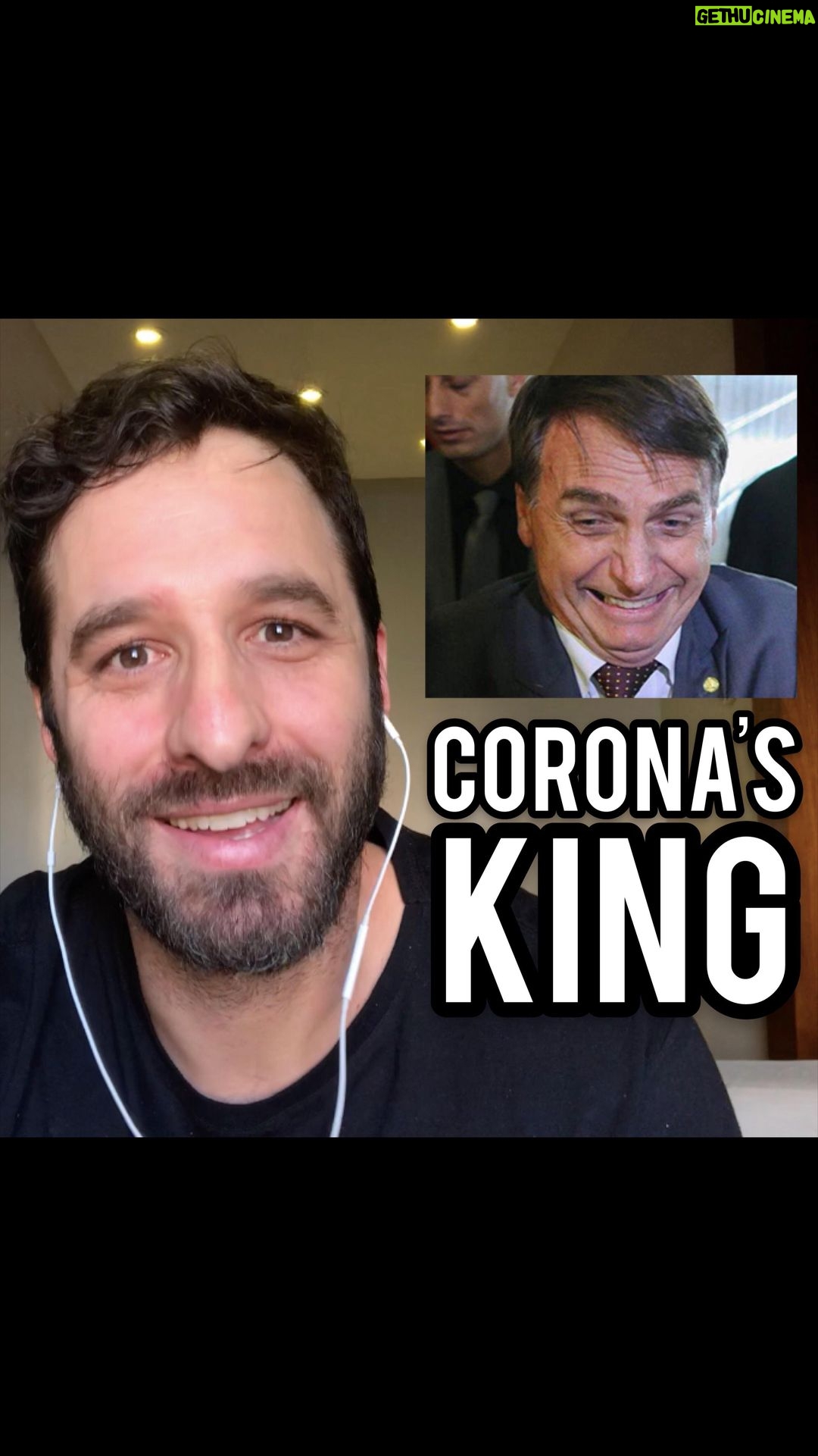 Rafinha Bastos Instagram - Envie esse vídeo para o seu amigo gringo que pergunta: Que merda é essa que está acontecendo no Brasil? Versão com legenda em inglês no @raficomedy. Version with an English subtitles at @raficomedy. Roteiro: Me, @victorahmar and @bicmuller Edição: Me and @doreiki