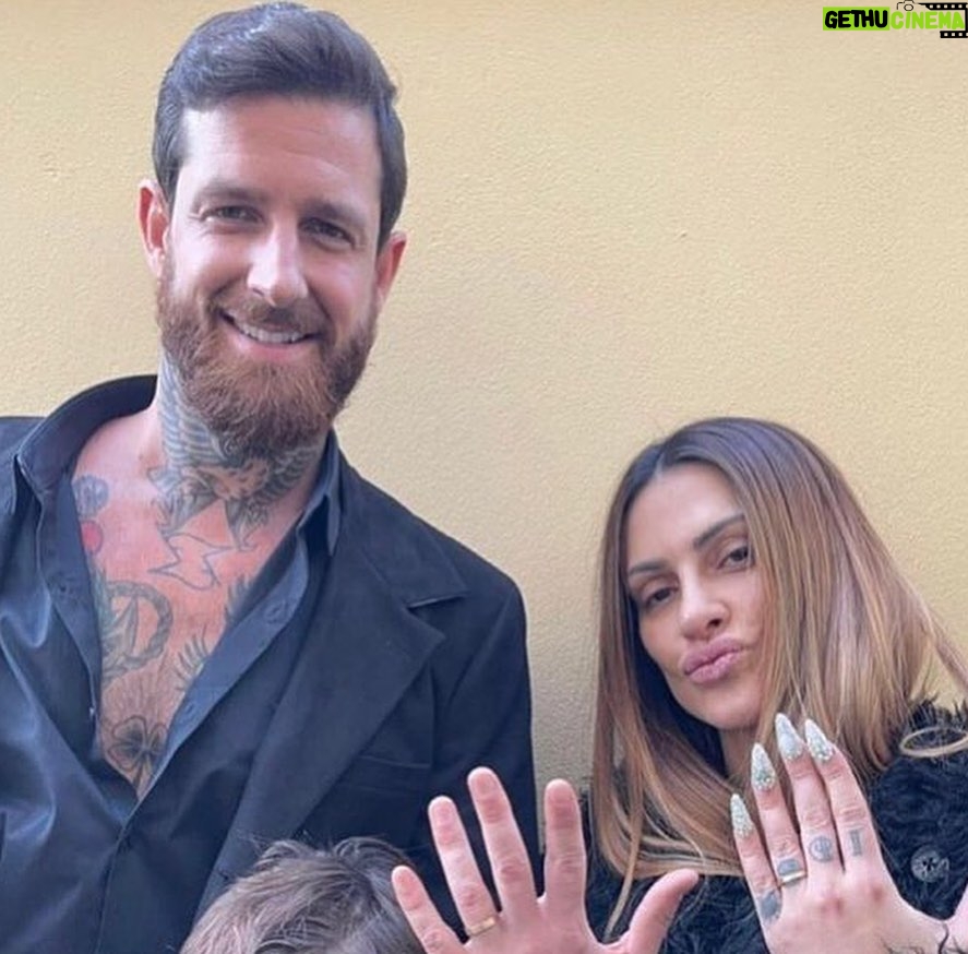 Rafinha Bastos Instagram - Usei o aplicativo que cria avatares. O resultado é impressionante. Inteligência artificial é realmente o futuro.