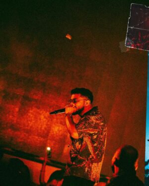 Raftaar Instagram - Shukarguzaar - Aapka Raftaar.
🌹🧿❤️🧿🌹
Dil khush hojata hai jab mere gaano ke sang tumhara honth hilte hain. Dhanywaad.
MUMBAI-INTENSITY TOUR.
📈🧿🥷🧿📈
Agla station PUNE. Get you tickets now. LINK IN BIO ☝️☝️☝️

styled @volambiladki 
📸 @thatrecklessboy 

@team.innovation @kalamkaarmusic 
#raftaar #intensitytour #kalamkaar #india