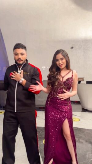 Raftaar Instagram - How did I not post this one for so long 🙆🏼‍♀️