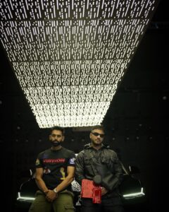 Raftaar Instagram - There’s Heat this Winter ! Later this YEAR @parmishverma X @raftaarmusic Autobest Emperio