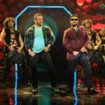 Raftaar Instagram - BAJAO on Bigg Boss! Bhai Bhai @beingsalmankhan #BajaoOnJioCinema, streaming free from 25th Aug’23, onwards! @officialjiostudios @officialjiocinema @timesmusichub @tanujvirwani @sahilkhattar @sahilvaid24 @officialmahirasharma