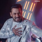 Raftaar Instagram – Entertainment ka dose hoga double jab asli boss, yaani aap recreate karenge the Bigg Boss OTT 2 Anthem ka hookstep 🥳💃

Use #LagiBachi and #BBOTT2onJioCinema and tag us in your videos. 

#BBOTT2 streaming free 17 June onwards only on #JioCinema.

@beingsalmankhan @raftaarmusic

#BBOTT2onJioCinema #BigBossOTT2