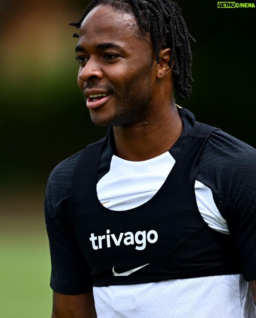 Raheem Sterling Instagram - Consistency 🔑 Cobham Training Centre