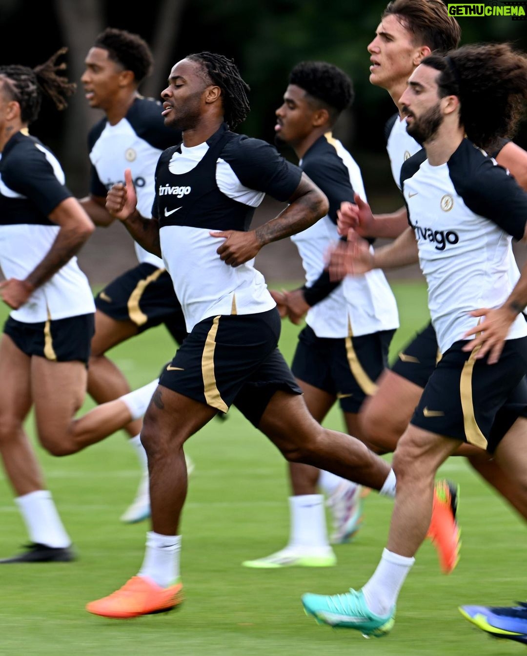 Raheem Sterling Instagram - Consistency 🔑 Cobham Training Centre