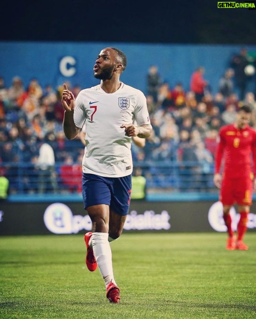 Raheem Sterling Instagram - Ten years ago on this very day, I made my debut for @england; something I’d dreamed about since I was a boy staring up at those Wembley arches from my back garden. Every muddy Sunday League match and gruelling training exercise led me to that moment, where I could stand up and proudly represent the Three Lions. Now here I am, ten years later, wearing number 10, heading into my third World Cup with the next generation of legends, and now it’s me holding the most caps...🤯 reality really can be crazier than dreams. The thing that stands out the most is our twelfth man: the fans. By our side with the energy and voice to lift us through every moment and power us up for every duel. I cannot wait to hit that stage again in an @england shirt 🏴󠁧󠁢󠁥󠁮󠁧󠁿🦁🦁🦁 Thank you everyone. Let’s go!!!!!!!
