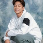 Rain Instagram - 흠… 눈이 왜 작아진거지…🤣