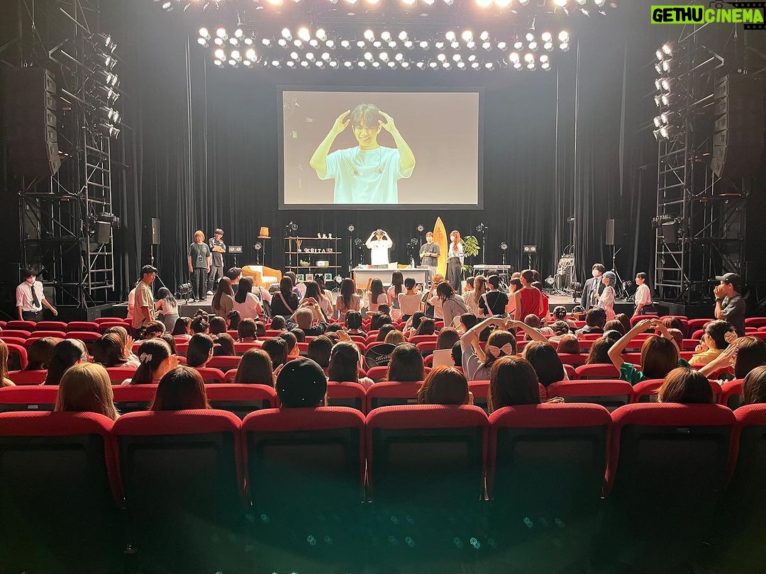 Rain Instagram - 皆さんのおかげでkeita fan meeting東京大阪無事に終わりました これからもっと応援してください ありがとうございます。😍👍🏻🙏🍾 Thanks a lot” keita fan meeting “Tokyo and Osaka ended safely. That was fantastic Please continue to support Keita Thank you.🙏🤟🏻🔥