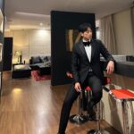 Rain Instagram - 🏆🏆🏆🏆🏆🏆조았쒀~#aiffaawards thx to my fans #cloud🙏🙏🙏🙏🙏마지막 소주 아님ㅎ