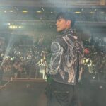 Rain Instagram - Happy new year 😍😍😍😍지금 끝났어요 오랜만에 31일날 마무리를 공연으로 하네요 2022 다들 고생하셨고 2023 새해 복 많이 받으시고 항상 모두 행복하세요#loveyou I’m so happy to greet 2023 on stage! I wish you all the best and Happy new year!😍😍😍😍😍😍