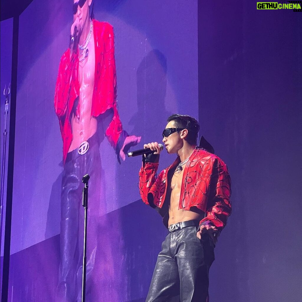 Rain Instagram - Thx ❤ I'll never forget it I love you and I’ll miss you #stillraining Las Vegas ❤Atlantic city❤ Next is Seoul, Japan, Thailand, Hong Kong, the Philippines, and Macau