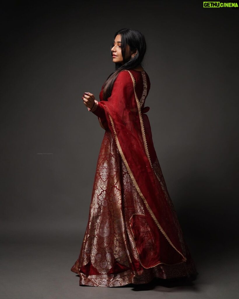 Rajisha Vijayan Instagram - Twirling to my favourite tunes ♥ Outfit: @ashwinimathoor_couture Shot by: @jiksonphotography