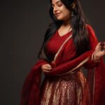 Rajisha Vijayan Instagram - அனைவருக்கும் இனிய பொங்கல் நாள் வாழ்த்துக்கள் ♥️ Wish you all a very happy and prosperous Pongal ♥️ Outfit: @ashwinimathoor_couture Shot by: @jiksonphotography #happypongal #pongalwishes #makarsakrantiwishes