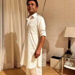 Rajpal Naurang Yadav Instagram – Something about a white traditional outfit that makes me happy 🤍

Styled by @akansha.27 @tiara_gal 
Outfit by @terzeebyzeeshanazamali 

#rajpalyadav #instagood #traditional