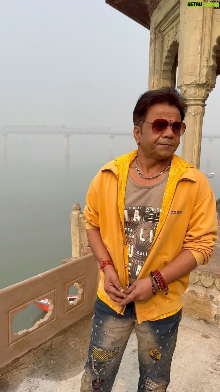 Rajpal Naurang Yadav Instagram - आपको और आपके परिवार को छठ पूजा की हार्दिक शुभकामनाएं । #rajpalyadav #chhathpuja #chhathmahaparv