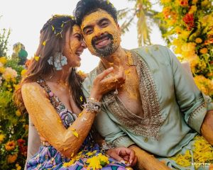 Rakul Preet Singh Instagram - Love and laughter 💛 #haldi

Thankyou @papadontpreachbyshubhika for getting the vibe bang on .. love the colours .. thankyou @shantanunikhil for always getting it right ! ❤️