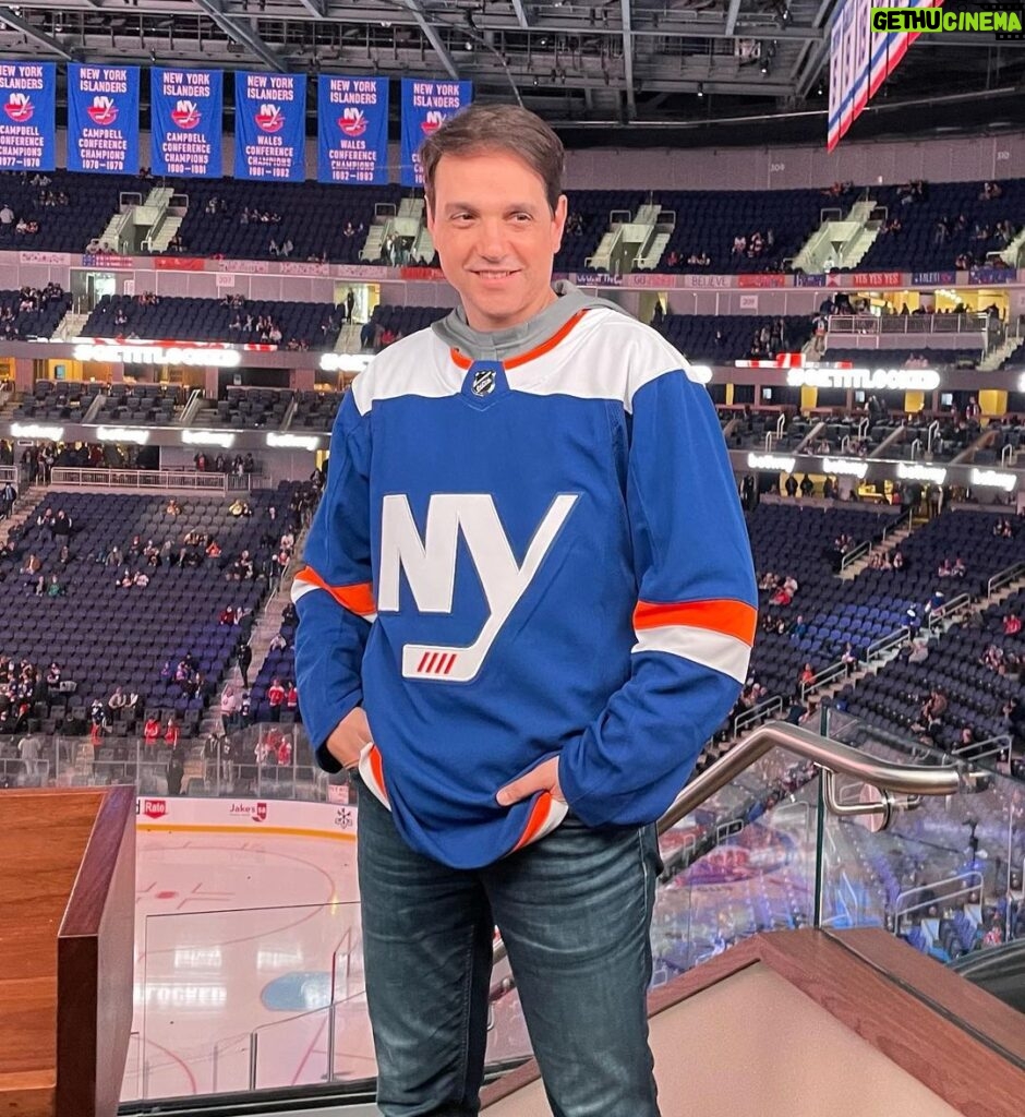 Ralph Macchio Instagram - Thanks to @ny_islanders and @netflix for a great day at @ubsarena #crosspromotion #CKS4 #isles @cobrakaiseries