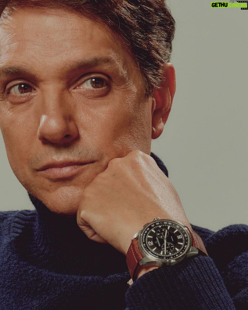 Ralph Macchio Instagram - Finishing out magazine week. Here’s three selects from @sharpmagazine Sharp Watch ~ Winter Issue cover & spread. Happy Thanksgiving Eve all!