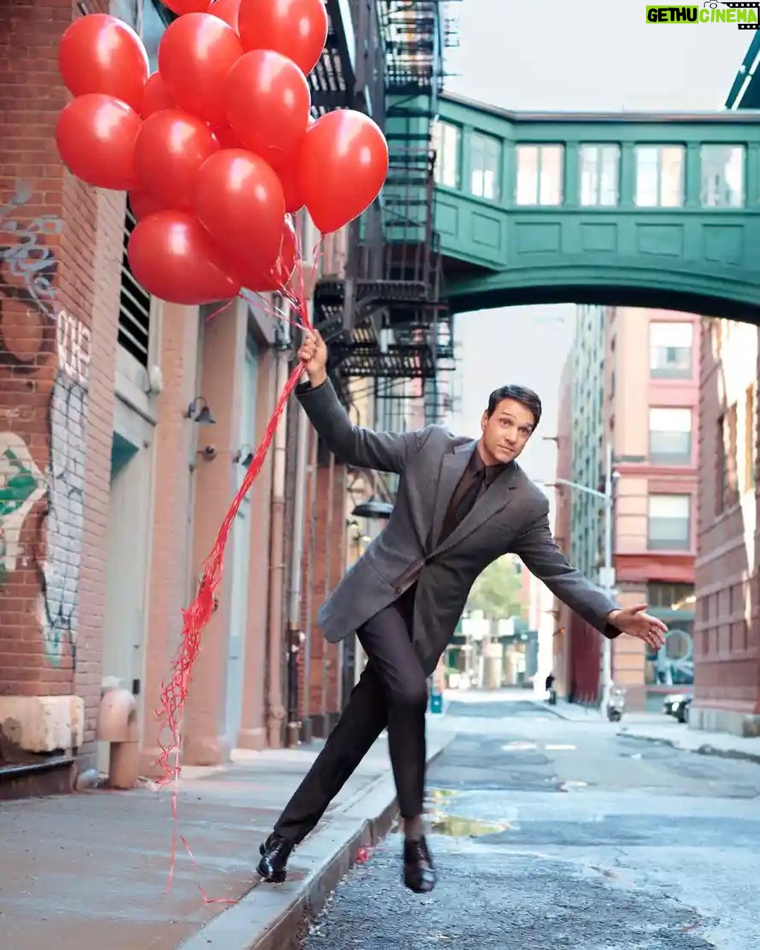 Ralph Macchio - 282K Likes - Some images captured by @martinschoeller for the feature piece now in #TheGuardian #TheObserver
#WaxingOn 👏