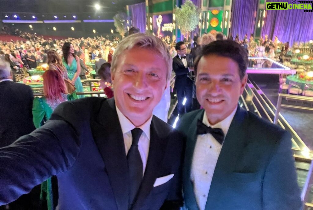 Ralph Macchio Instagram - Had such a blast presenting at the Creative Arts Emmy’s @TelevisionAcad with @WilliamZabka Great times! Proud of our #CobraKai team for nominations in Stunt Coordination and Sound Editing! 🥂🥋 #emmys2022
