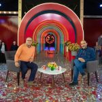 Rambod Javan Instagram - دیشب با مهران جان غفوریان به ما خیلی خوش گذشت هفته دیگه خندوانه رو از دست ندین #خندوانه_فصل_هشتم #مهران_غفوریان #رامبد_جوان @mehranghafourian_official_ @mehdi_jahani @jenabkhan @khandevaneh_official