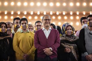 Rambod Javan Instagram - برنامه امشب رو دیدین؟ 
چطور بود؟ 

ما از شروع این فصل خندوانه خیلی خوشحالیم 

عکاس: شروین شیرکوبی

#خندوانه_فصل_هشتم
#رامبد_جوان