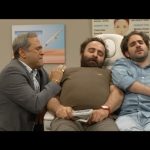 Rambod Javan Instagram - 🎬 قسمت سيزدهم سريال #مردم_معمولى رو از دست نديد. . پشت صحنه سكانسى از قسمت سيزدهم #سريال #مردم_معمولى. . شنبه ساعت ٨ صبح قسمت سيزدهم رو ميتونيد در #فيليمو ببينيد.