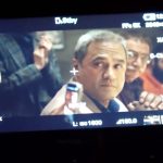 Rambod Javan Instagram - . پشت صحنه سریال #مردم_معمولی ‌. سریال «مردم معمولی» به کارگردانی #رامبد_جوان، ساعت ۸ صبح پنج‌شنبه‌ هر هفته به صورت اختصاصی از #فیلیمو پخش می‌شود. .‌ @filimocom @mardomemamuli