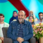 Rambod Javan Instagram - دیشب با مهران جان غفوریان به ما خیلی خوش گذشت هفته دیگه خندوانه رو از دست ندین #خندوانه_فصل_هشتم #مهران_غفوریان #رامبد_جوان @mehranghafourian_official_ @mehdi_jahani @jenabkhan @khandevaneh_official