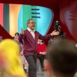 Rambod Javan Instagram - برنامه امشب رو دیدین؟ چطور بود؟ ما از شروع این فصل خندوانه خیلی خوشحالیم عکاس: شروین شیرکوبی #خندوانه_فصل_هشتم #رامبد_جوان