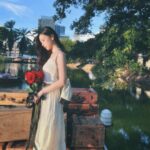 Ramida Jiranorraphat Instagram – Roses are red🥀