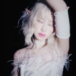 Ramida Jiranorraphat Instagram - Happy Halloween with my twin sister🧝🏻‍♀️ Makeup: @homeless_makeupb Hair: @phkhomr Stylist: @grandx__official