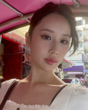 Methika Jiranorraphat Instagram - Tuk Tuk 🛺
