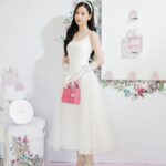 Ramida Jiranorraphat Instagram - Welcome to Miss Dior Blooming Bourdoir 🎀 Feel your fav scent miss dior blooming bouquet with limited edition makeup 👉🏻Thara Hall, Icon Siam today-16 oct #MissDior #DiorMakeup #DiorBeauty #DiorBeautylovers