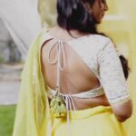 Ramya Pandian Instagram - #happyholi 🎊♥️🌈 Videographer @sammienatorrr Outfit @dithi.studio Styling @vaaniraghupathy Hair styling @mani_stylist_ #fun #celebration #holi