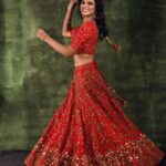 Ramya Pandian Instagram - Dancing to the rhythm of Navaratri, may your life be filled with the vibrant colors of love, joy, and prosperity. Happy Navaratri! 💃🏻🙏♥️ Photographer @imthefashionfellow Outfit @maddy9395 Jewelery @kirtilalsonline Makeup @makeupbyhemamalini @vurvesalon @vurvemakeupcouture Hair @kalpirai1333 @vurvemakeupcouture Studio @basement._studios #ramyapandian #navaratri #festivalseason #photoshoot