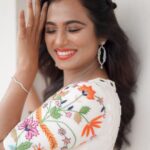 Ramya Pandian Instagram - Soulful Synchrony: Every heartbeat, a rhythm; every moment, a melody 🤍 Photographer @camerasenthil MUA @pinkylohar_ Outfit @dithi.studio #sriramyapaandiyan