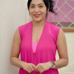 Ramya Subramanian Instagram - Stop putting your dreams on the back burner ! Remember,even that ONE SMALL THING you’re doing today is taking you closer to it . 👍🏻💯🙌🏻💪🏻 Drop a 🔥 in the comments👇🏻 if you agree !😇