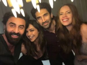 Ranbir Kapoor Instagram - Team #YJHD Last Night📸🔥
#10yearsofyehjaawanihaideewani 

#Ranbirkapoor #AyanMukerji #deepikapadukone #kalkikoechlin #adityaroykapoor